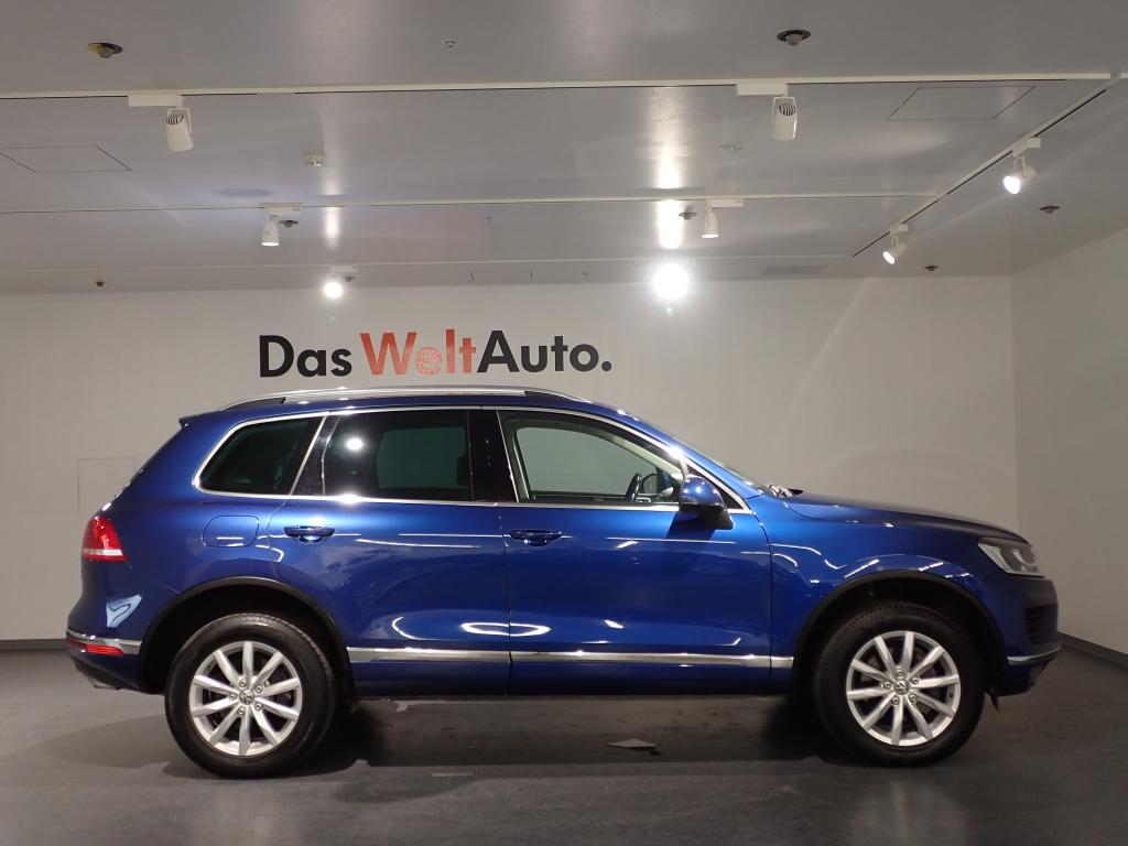 Das Weltauto フォルクスワーゲン認定中古車 Touareg V6 Upgrade Package ブルー系 15年 39 960km 3 287 000円