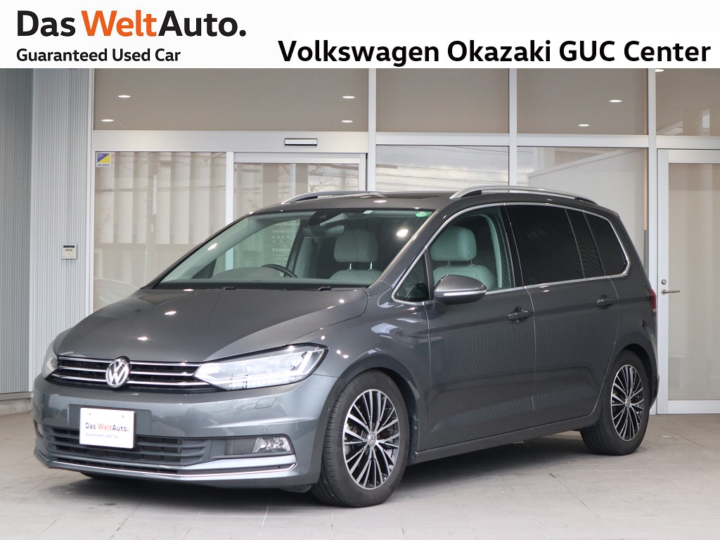 Das Weltauto フォルクスワーゲン認定中古車 Golf Touran Tdi Premium Sunroof シルバー グレー系 18年 19 700km 3 630 000円