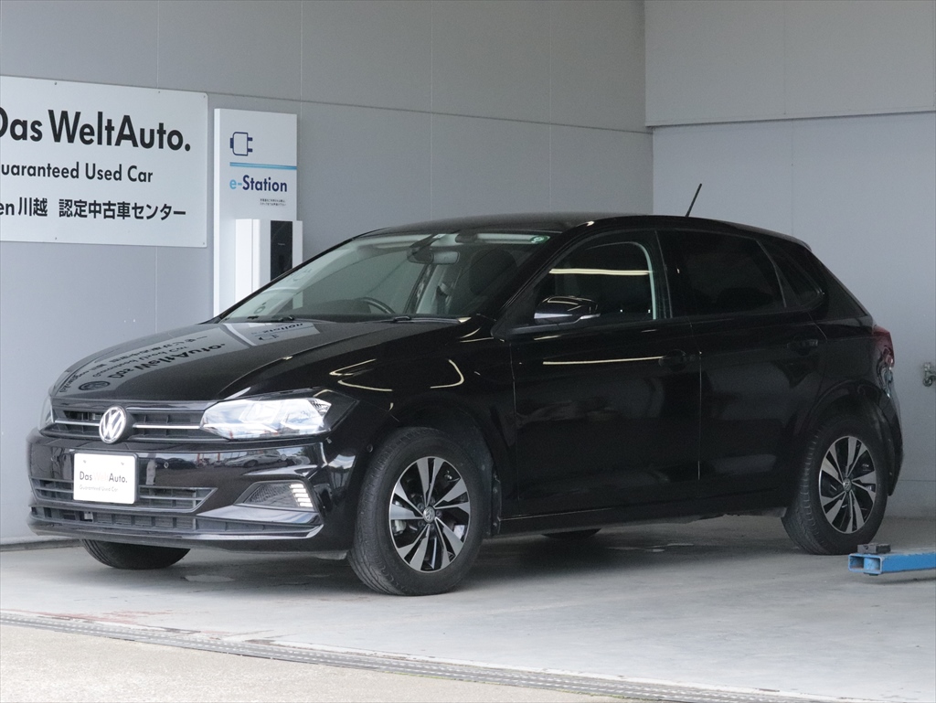 Das Weltauto フォルクスワーゲン認定中古車 Polo Tsi Comfortline Safetypkg ブラック系 18年 13 000km 1 780 000円