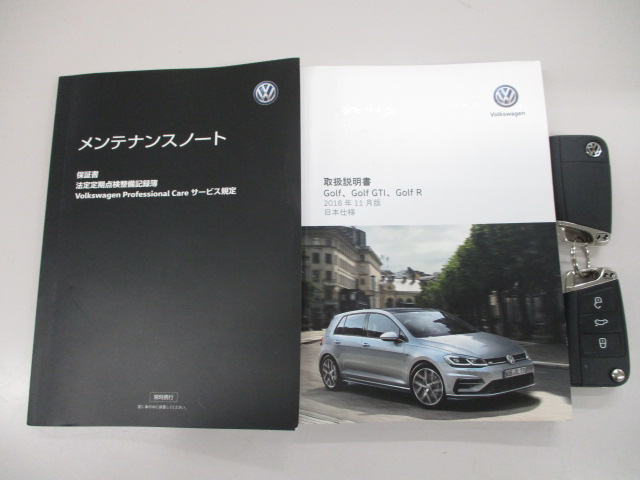 Das Weltauto フォルクスワーゲン認定中古車 Golf R ブルー系 19年 45 5km 4 180 000円