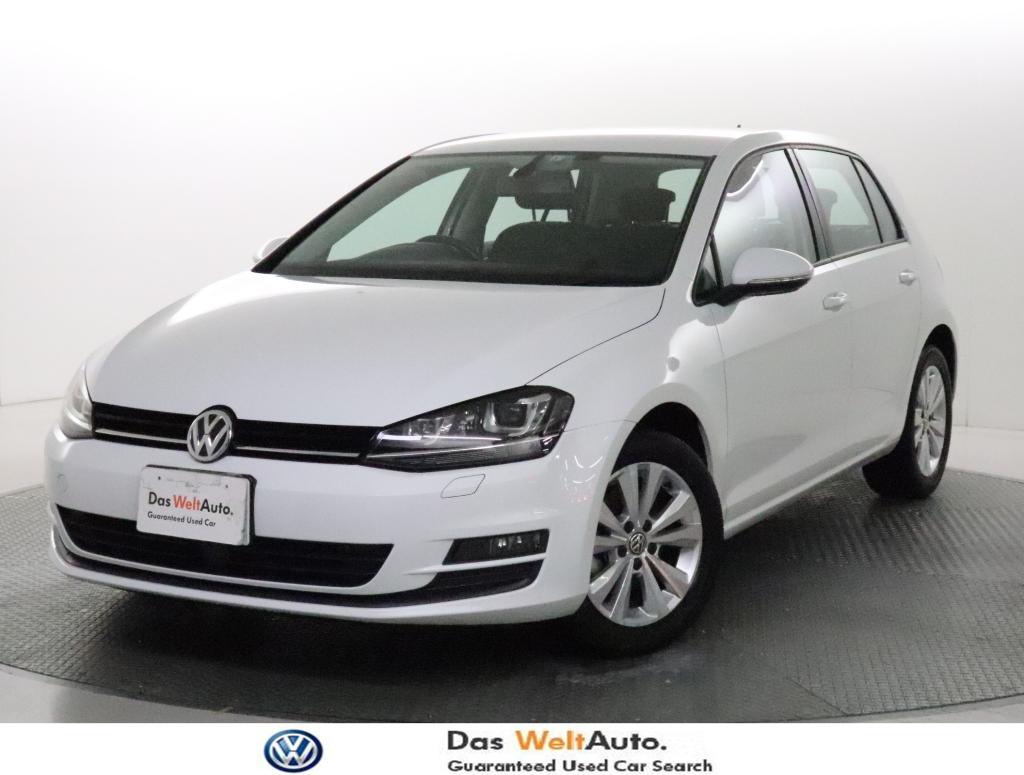 Das Weltauto フォルクスワーゲン認定中古車 Golf Tsi Comfortline Bluemotion Technology ホワイト系 15年 32 266km 1 250 000円