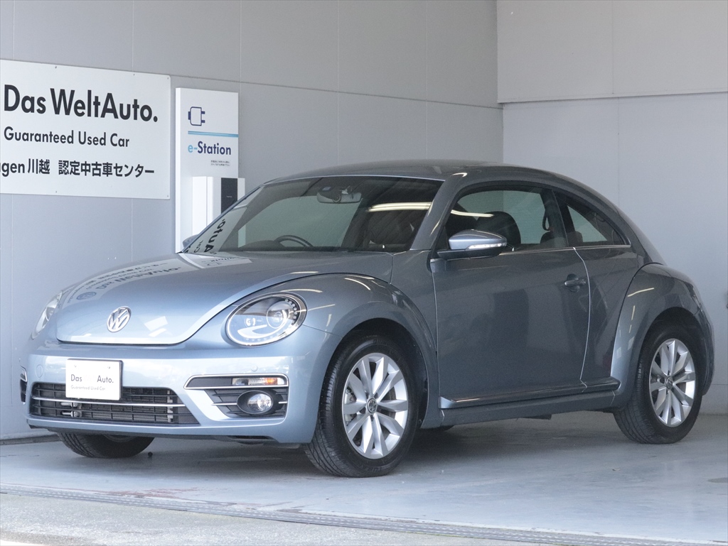 Das Weltauto フォルクスワーゲン認定中古車 The Beetle Design Leather ブルー系 18年 17 500km 2 730 000円