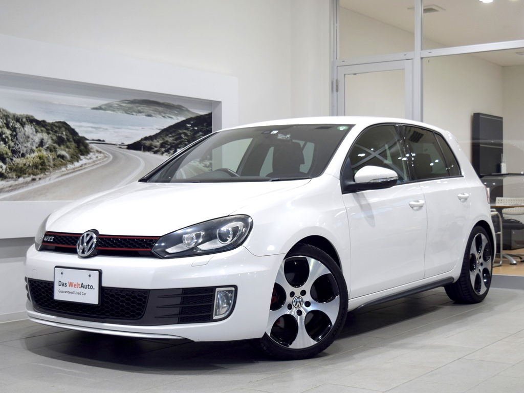 Das Weltauto フォルクスワーゲン認定中古車 Golf Gti ホワイト系 13年 84 400km 990 000円