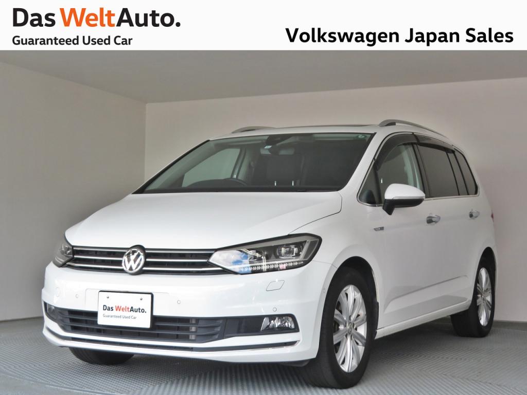 Das Weltauto フォルクスワーゲン認定中古車 Golf Touran Tsi Highline Navi Sr ホワイト系 18年 27 000km 2 799 000円