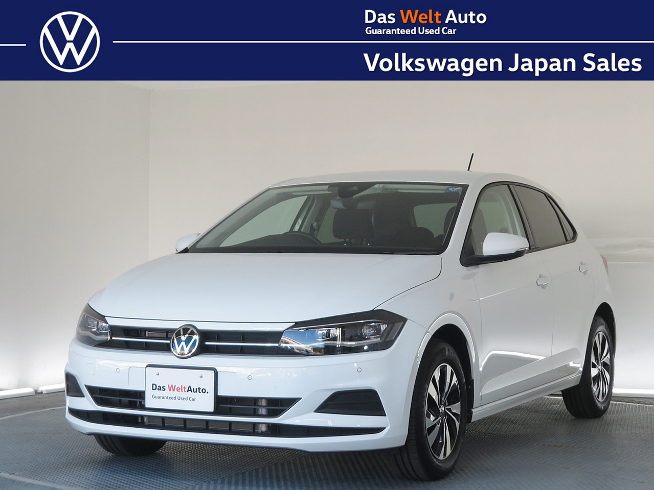 Das Weltauto フォルクスワーゲン認定中古車 Polo Tsi Comfortline Techsafety ホワイト系 22年 4 945km 2 570 000円