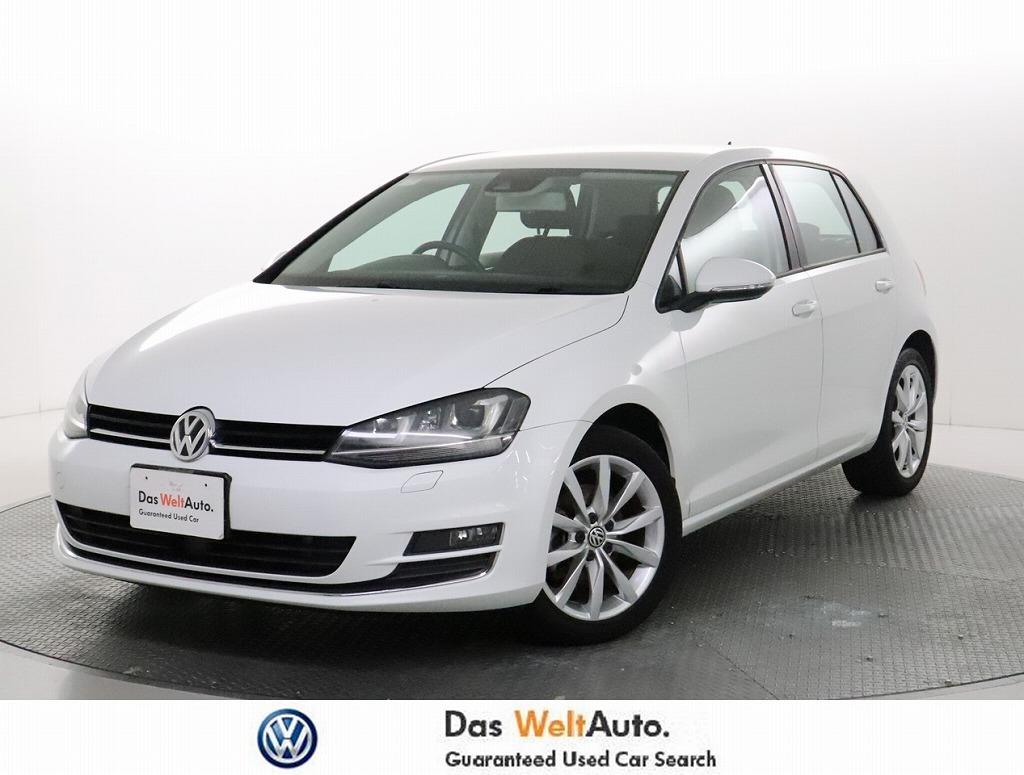 Das Weltauto フォルクスワーゲン認定中古車 Golf Tsi Highline Bluemotion Technology ホワイト系 13年 48 199km 1 250 000円