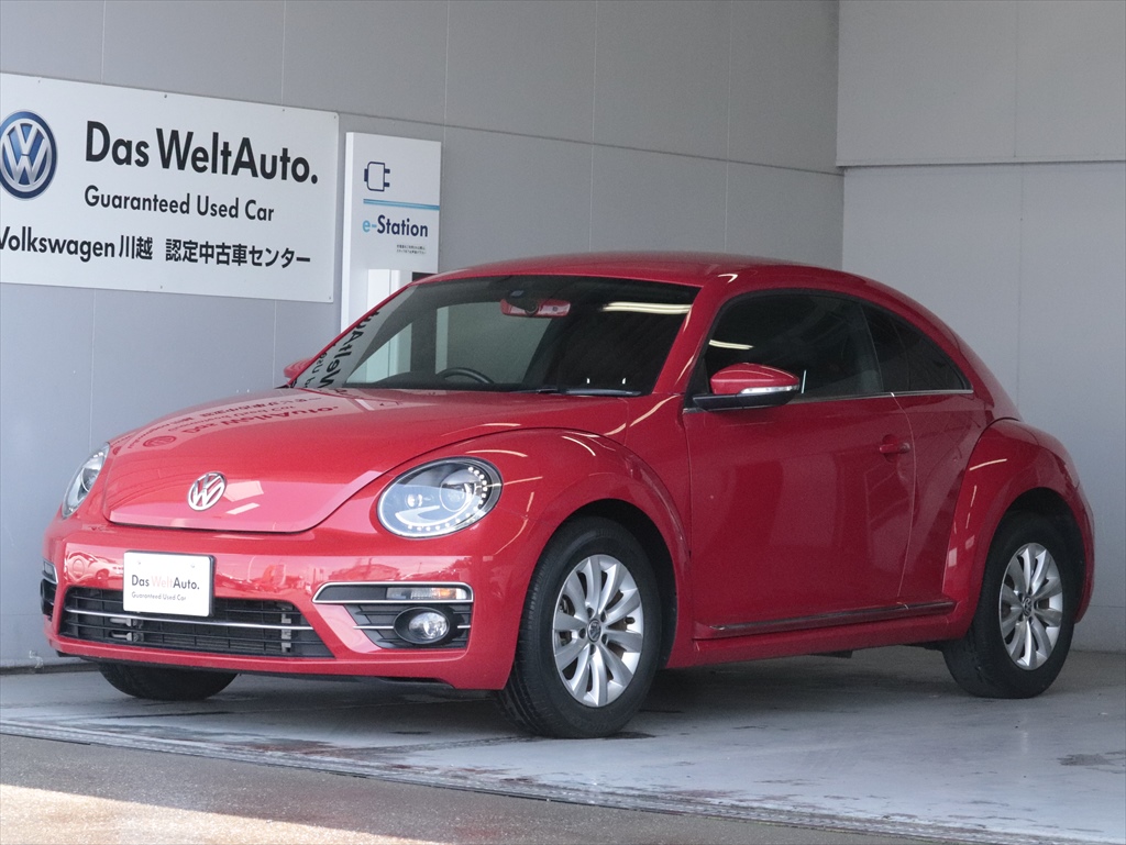 Das Weltauto フォルクスワーゲン認定中古車 The Beetle Design 716sdcw レッド系 17年 47 600km 1 980 000円