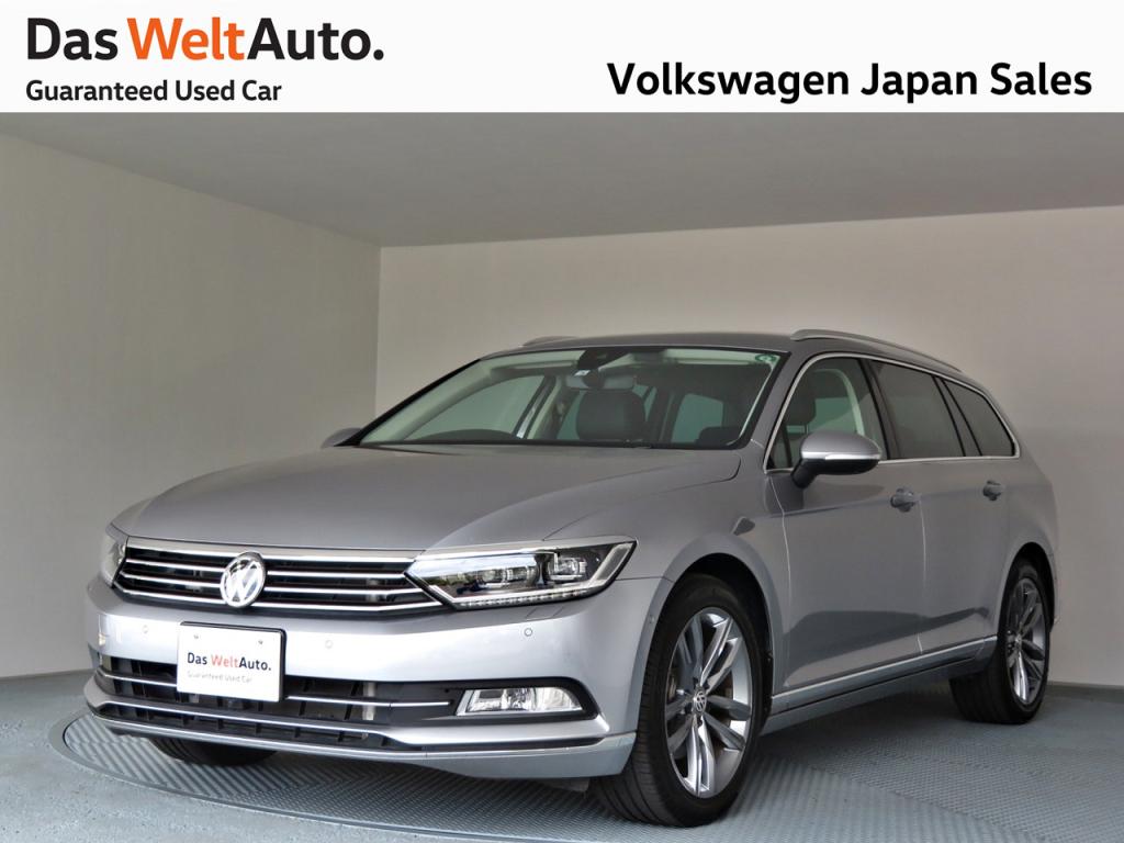 Das Weltauto フォルクスワーゲン認定中古車 Passat Variant Tsi Eleganceline Tech Edition ブルー系 18年 21 000km 2 999 000円