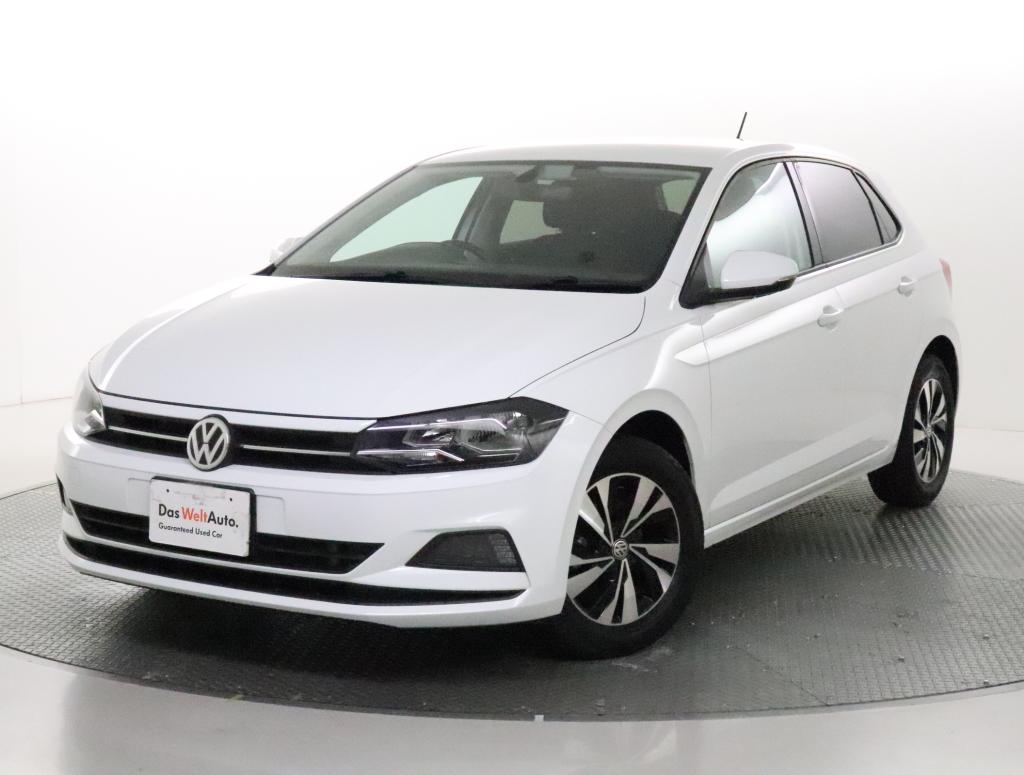 Das Weltauto フォルクスワーゲン認定中古車 Polo Tsi Comfortline ホワイト系 18年 26 051km 1 680 000円