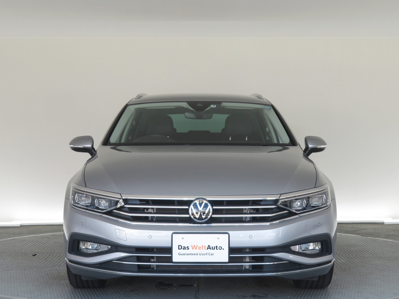 Das WeltAuto.】フォルクスワーゲン認定中古車： Passat Variant TSI