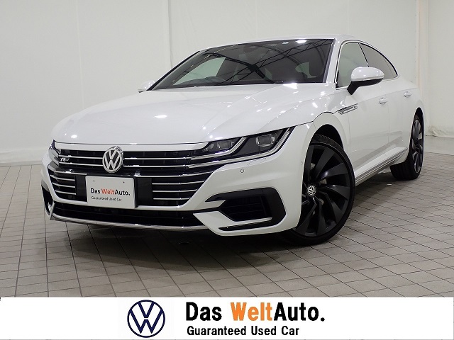 Das Weltauto フォルクスワーゲン認定中古車 Arteon Tsi 4motion R Line Advance ホワイト系 18年 22 850km 3 999 000円